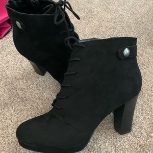 Women’s boots